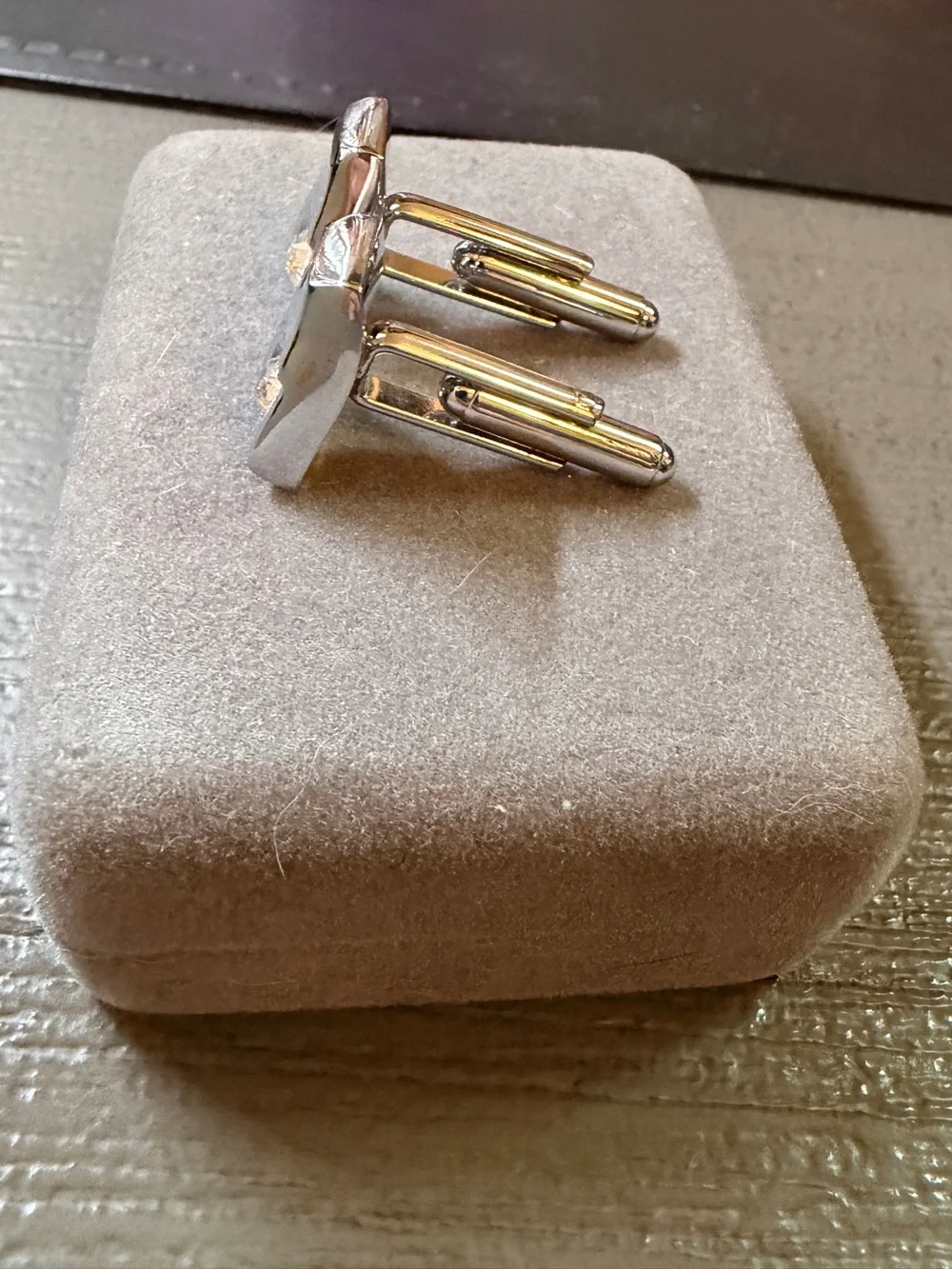 Vintage Silver-Tone Accent Cuff Links